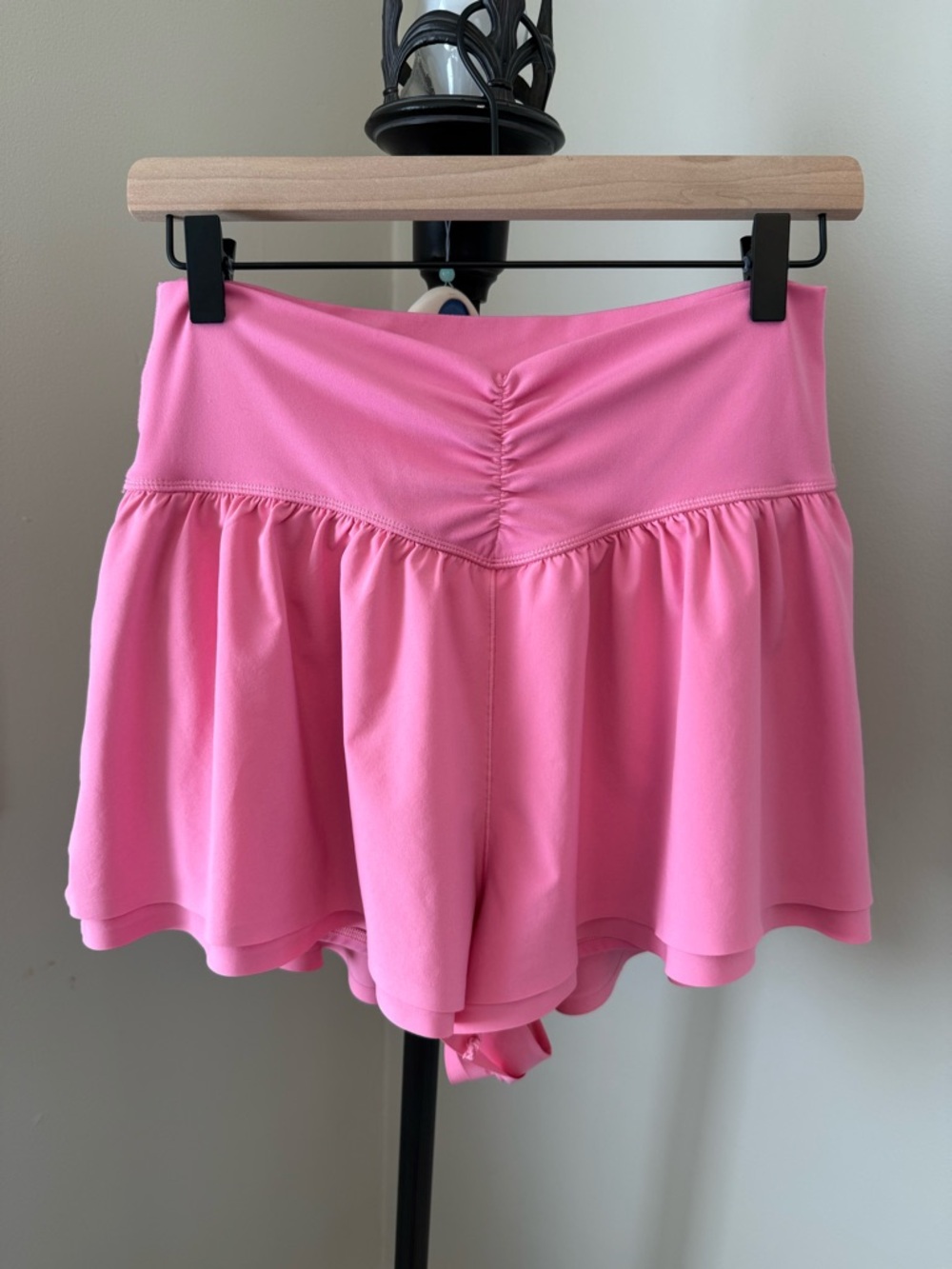 aerie Bright Pink Athletic Skort with Ruched Waistband